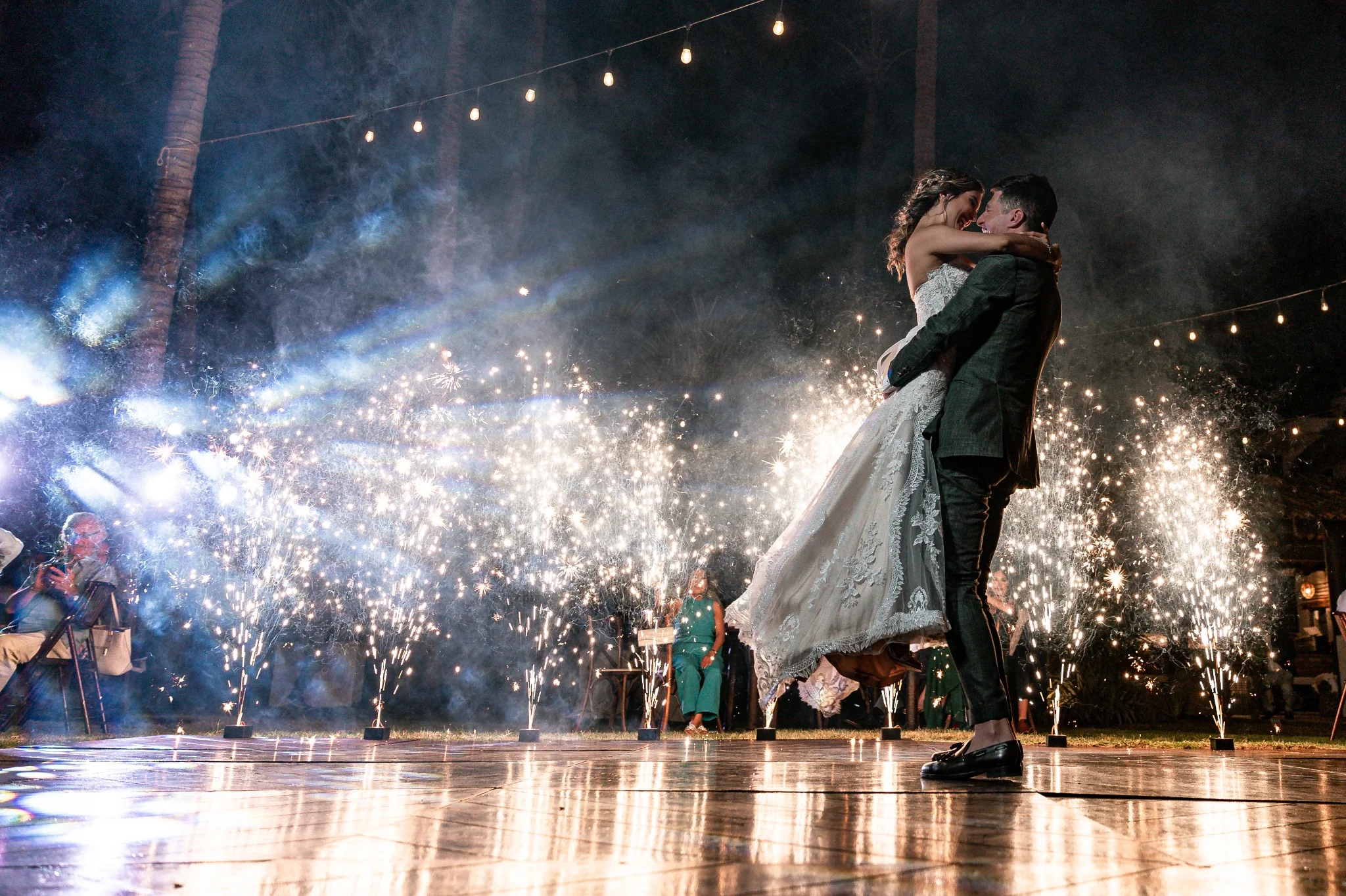 Propuestas con pirotecnia en Puerto Vallarta - Obsequio Vallarta
